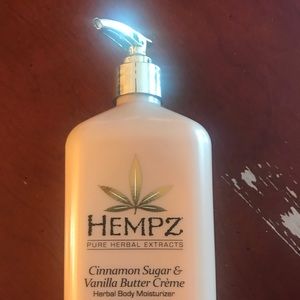 Brand new large bottle with pump hempz lotion